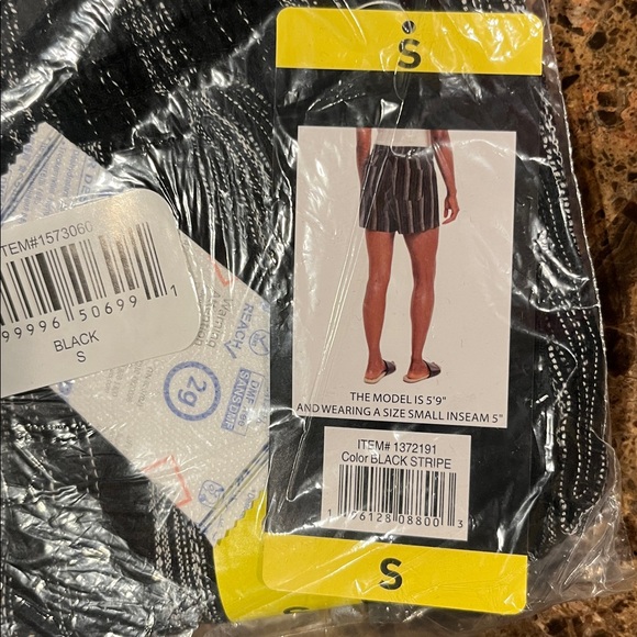 NWT Briggs Ladies Linen Blend Short BLACK stripes - size S - Picture 14 of 15